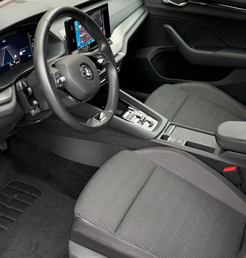 Skoda Octavia 2.0TDI 150kc 2022 Отлично състояние, снимка 7 - Автомобили и джипове - 52674097