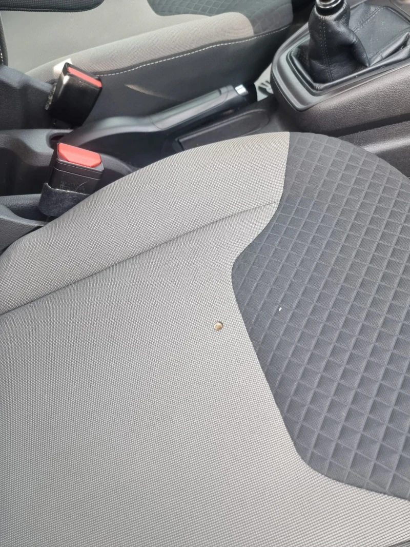 Ford Tourneo Connect, снимка 9 - Автомобили и джипове - 52713751