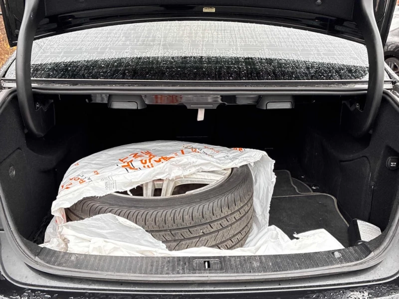 Mercedes-Benz E 500 2012 4MATIC * БЕЗ ПЪРВОНАЧАЛНА ВНОСКА, снимка 15 - Автомобили и джипове - 52836644
