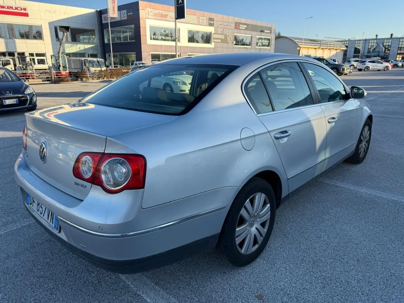 VW Passat 2.0TDI 170kc 6ck Highline 165000km, снимка 6 - Автомобили и джипове - 52877621