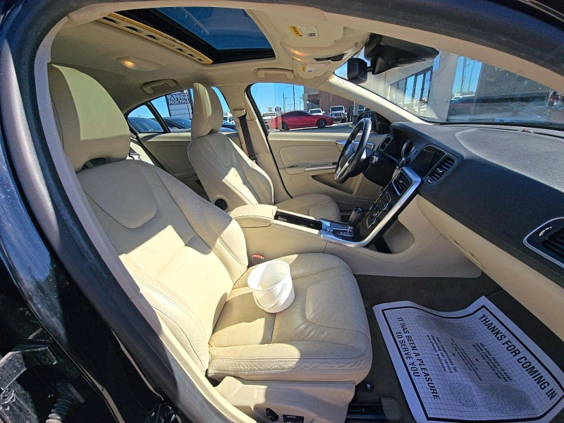 Volvo S60 T5, снимка 8 - Автомобили и джипове - 53201662