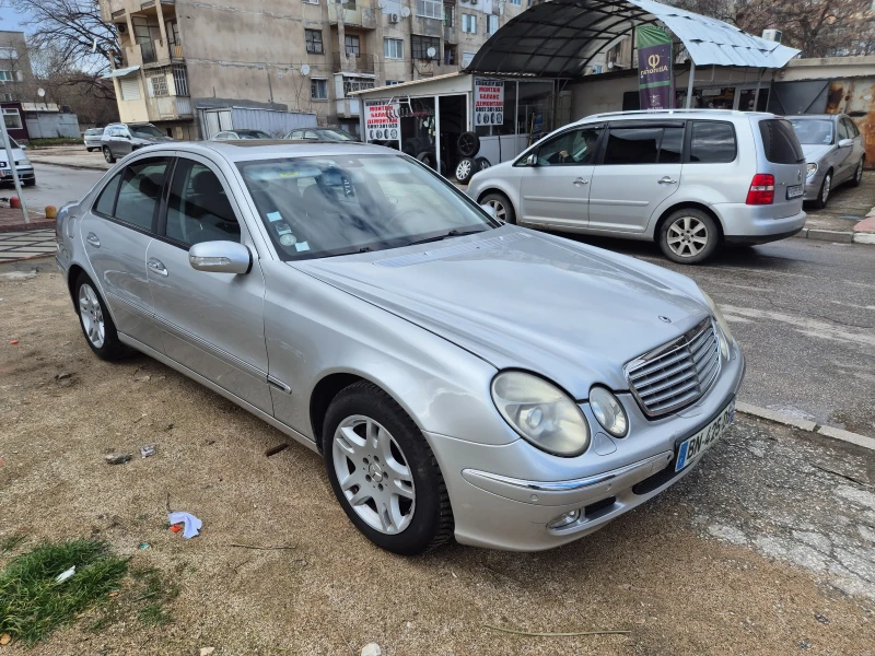 Mercedes-Benz E 270, снимка 2 - Автомобили и джипове - 53440781