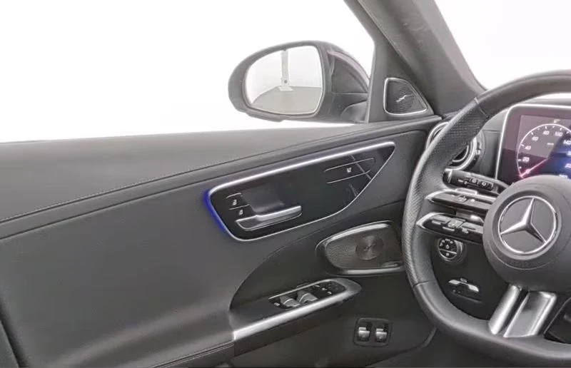 Mercedes-Benz C 300 AMG Sport Night Pano  - изображение 4