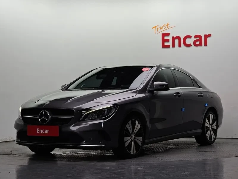 Mercedes-Benz CLA 250 4MATIC| КАМЕРА| ШИБЕДАХ| ПОДГРЕВ