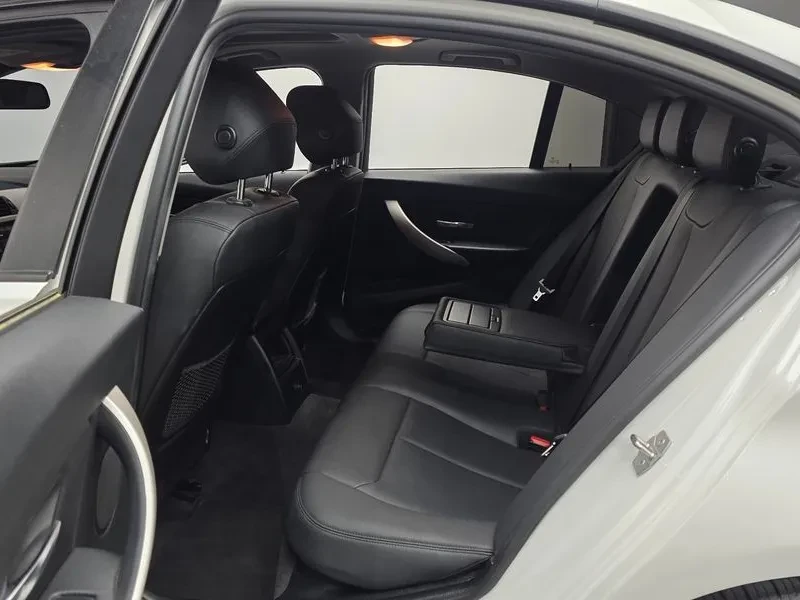 BMW 320 D Ed Edition | Mobile.bg � ����������� 12