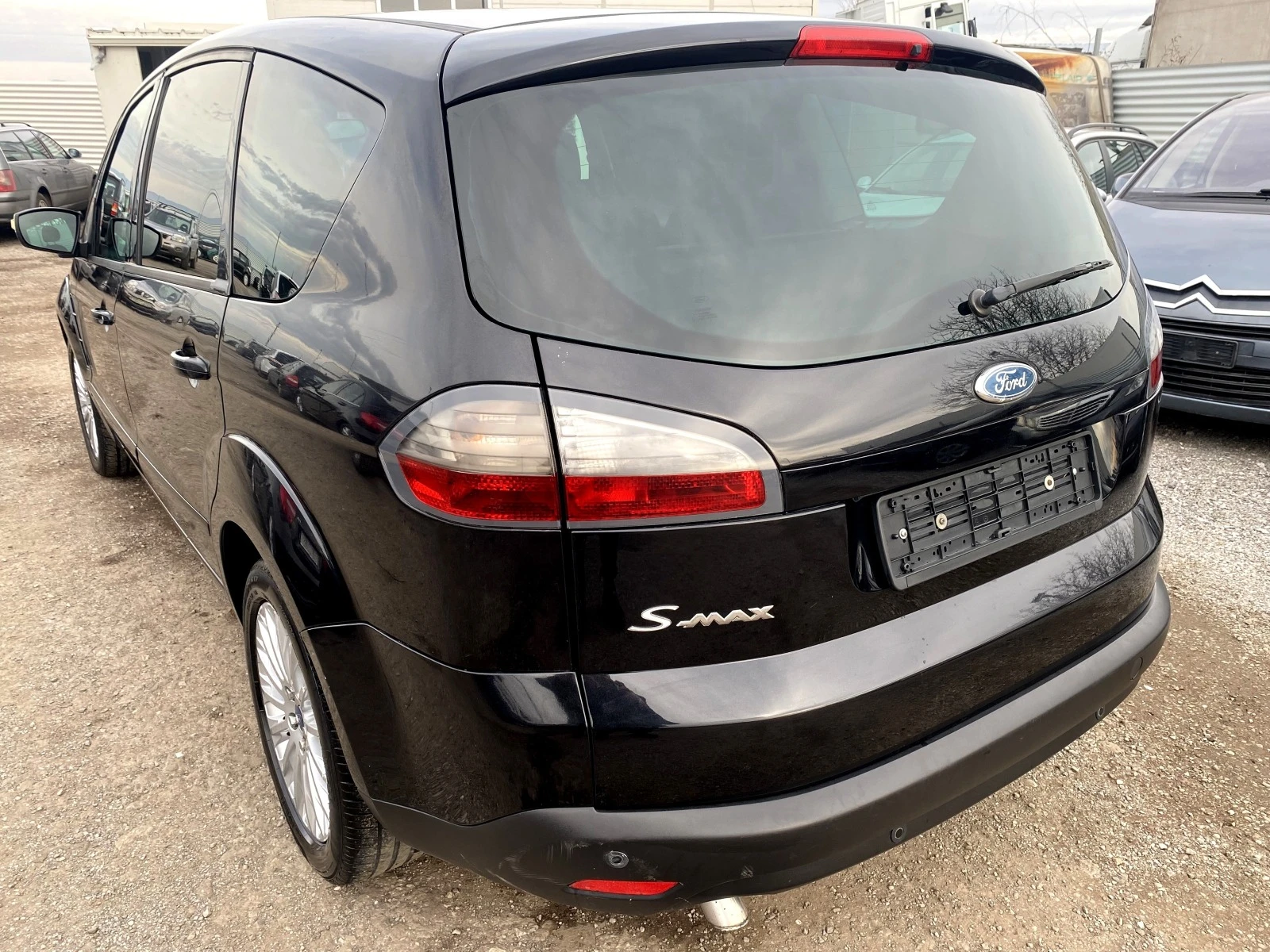 Ford S-Max 1.8TDCI Titanium 245х.км Italy - изображение 4