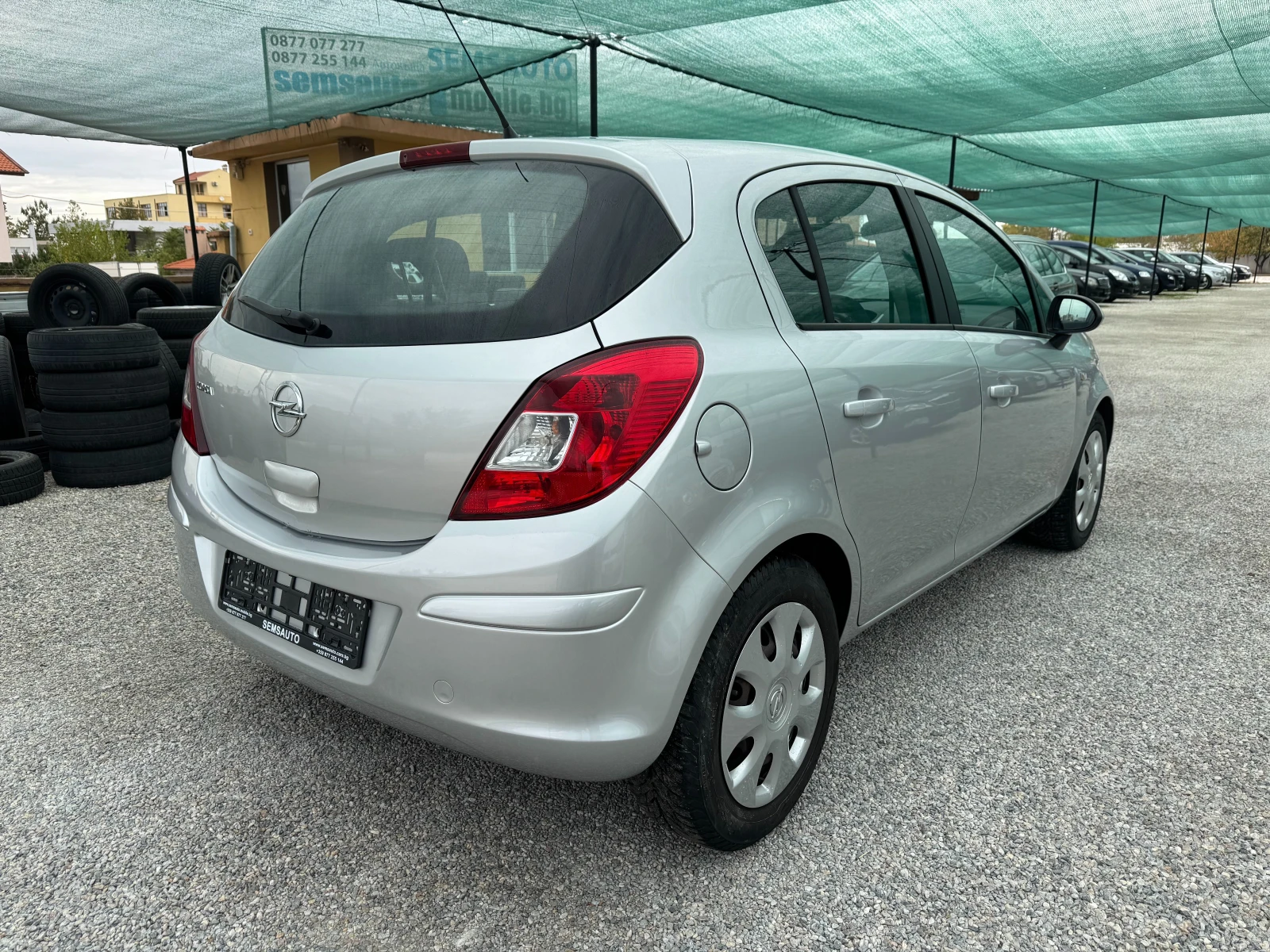 Opel Corsa 1.2i ecotec euro 5 - изображение 6