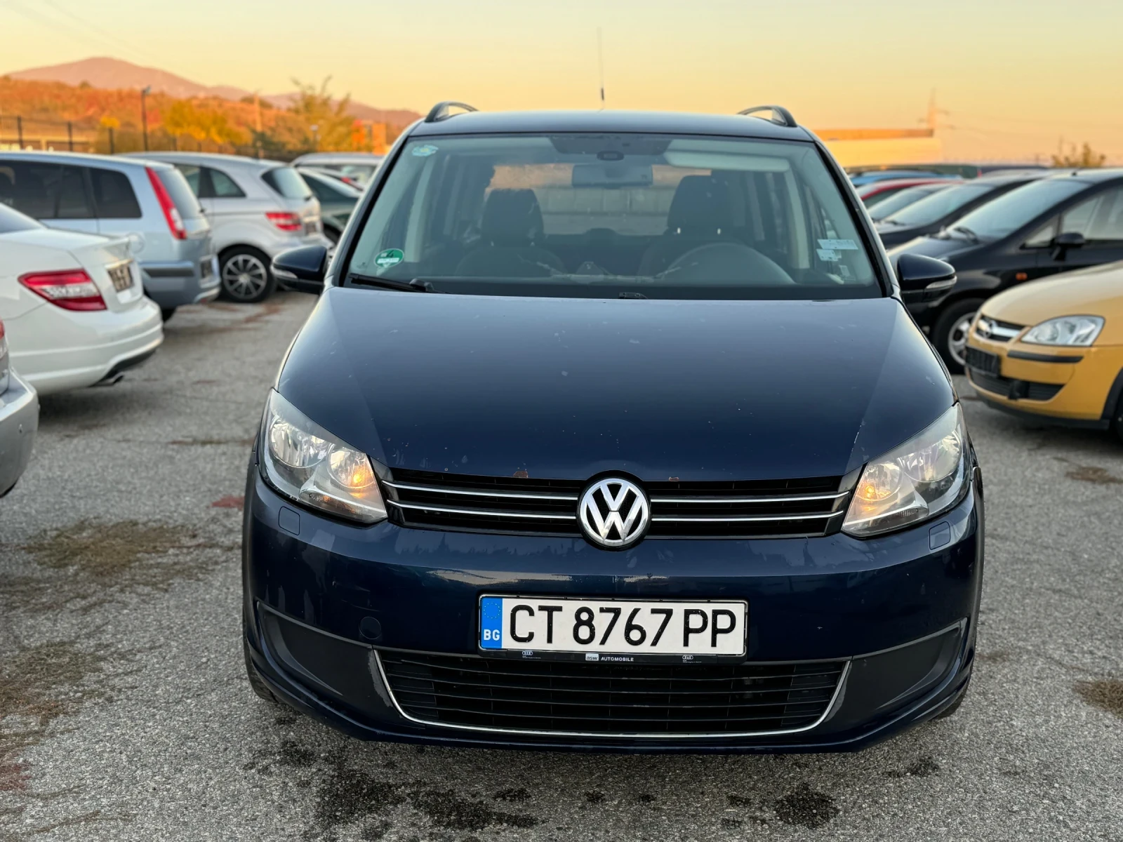 VW Touran 1.4 TSI Фабричен Метан Автоматик - изображение 3