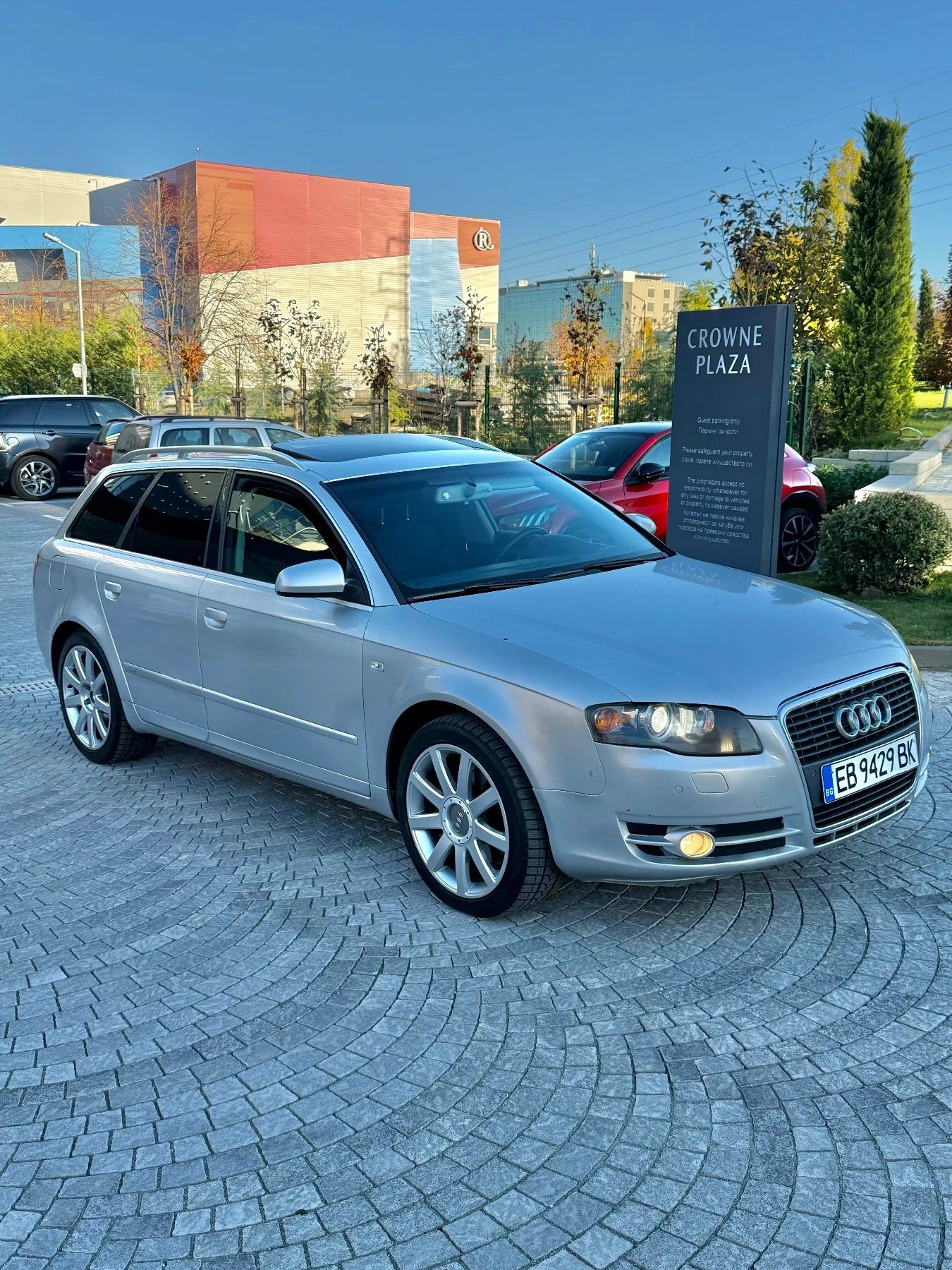 Audi A4 3.2FSI QUATTRO F1 - изображение 2