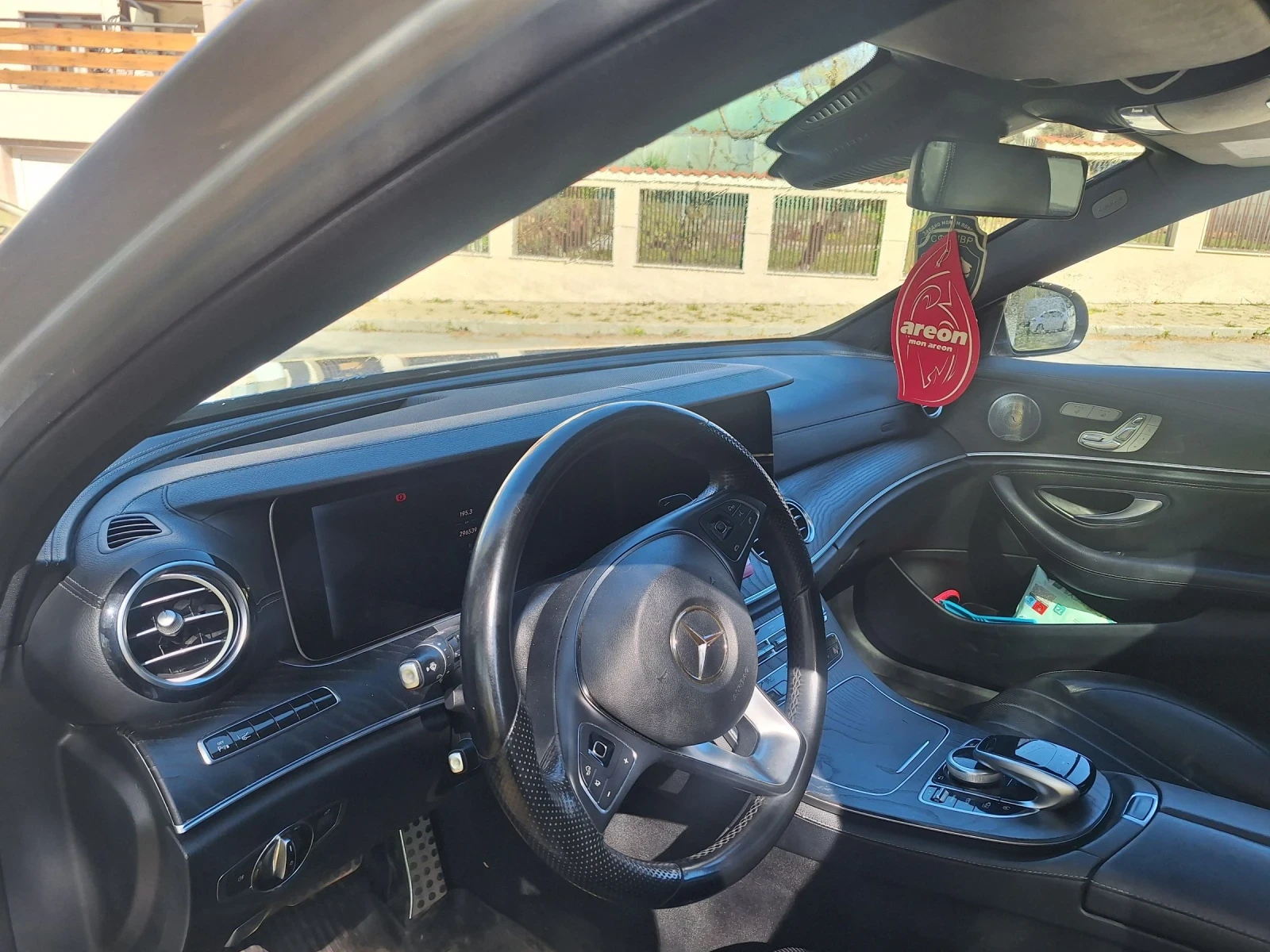 Mercedes-Benz E 220 Allterain,  Head up, Burmester, Multibeam led, Обд - изображение 10
