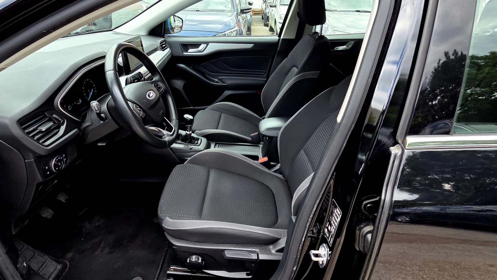 Ford Focus 12.2019/109 000/ПЪЛНА СЕРВИЗНА ИСТОРИЯ - изображение 8