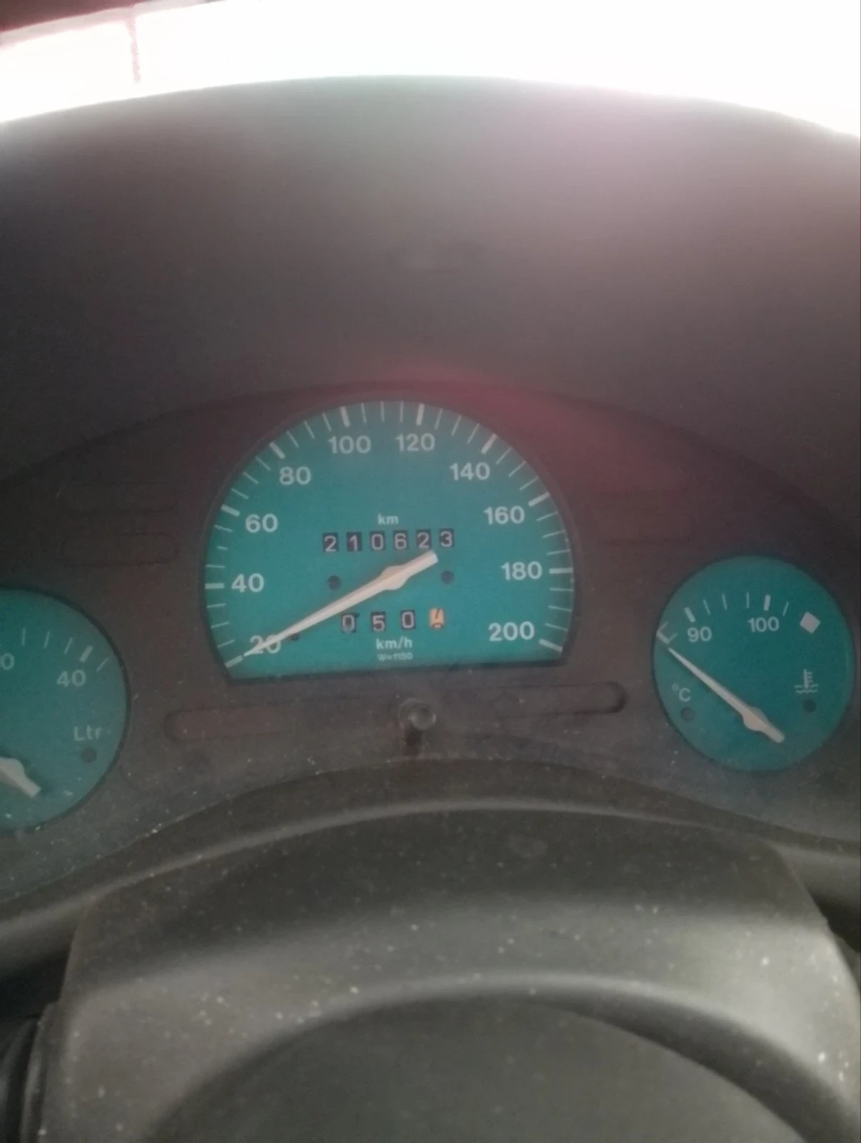 Opel Corsa 1.4 - изображение 5