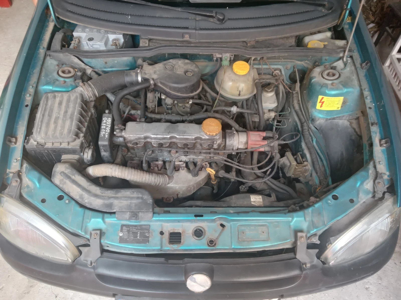 Opel Corsa 1.4 - изображение 4