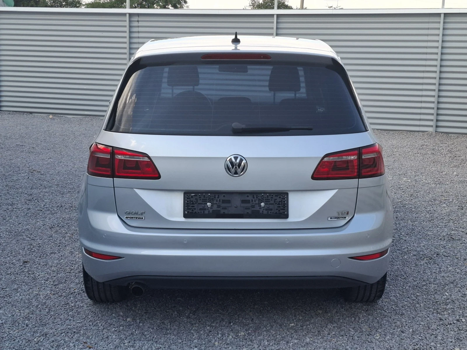 VW Golf High Line ТОП СЪСТОЯНИЕ - изображение 7