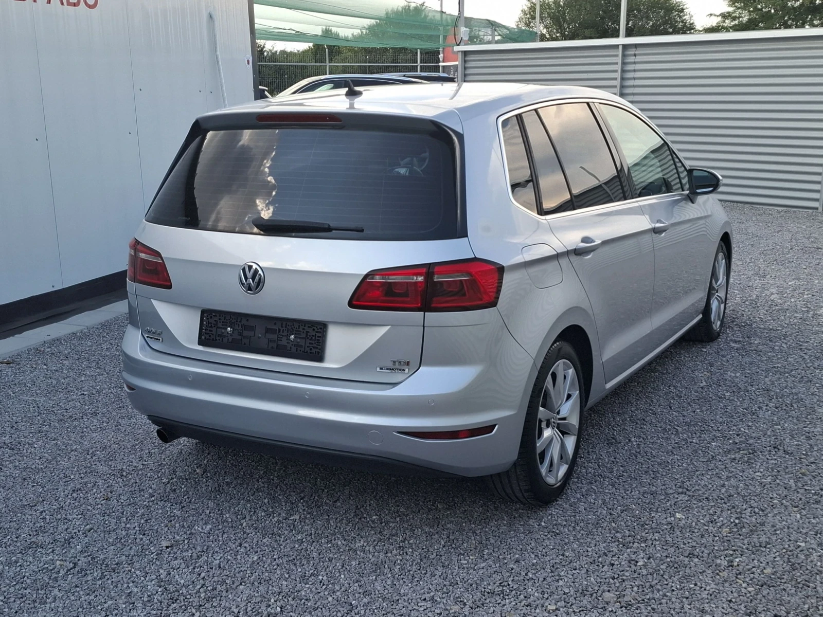 VW Golf High Line ТОП СЪСТОЯНИЕ - изображение 6
