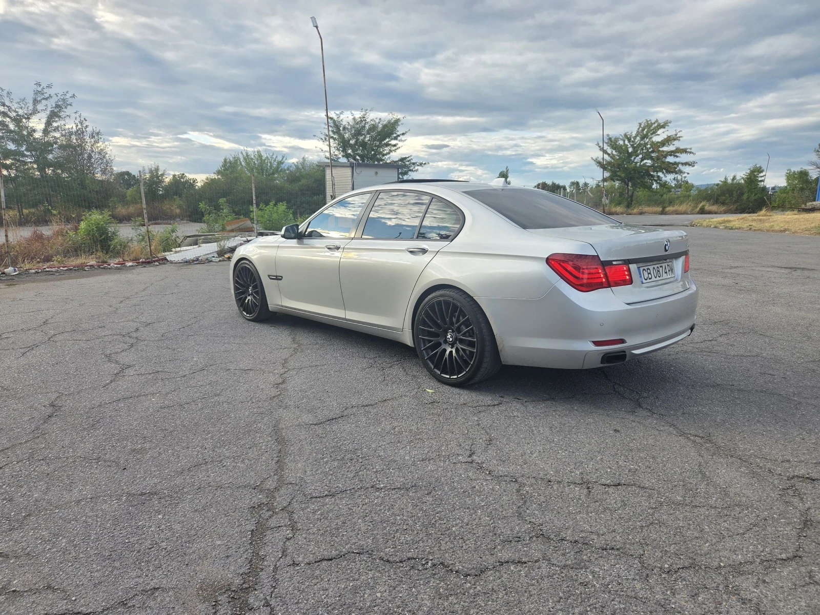 BMW 740 XD - изображение 4
