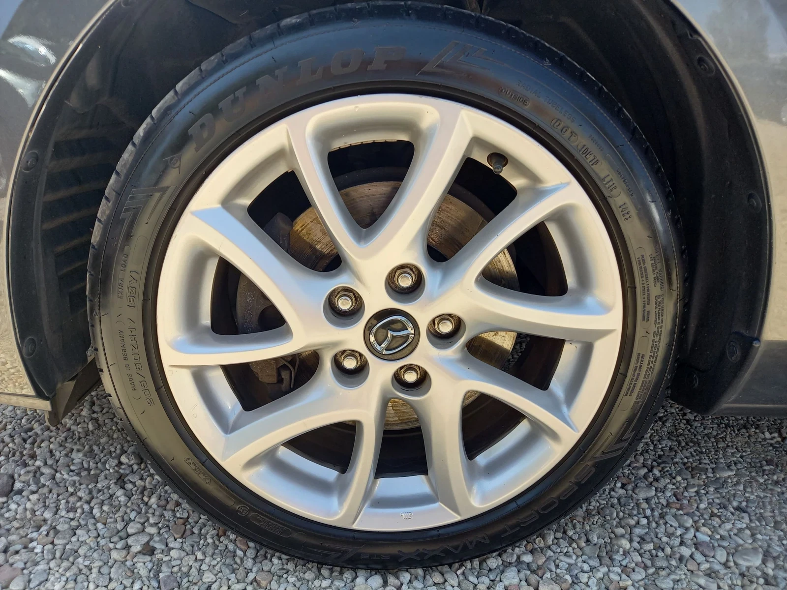 Mazda 3 147 Х.КМ, КАТО НОВА, FACELIFT, 2.0i 150 К.С SPORT  - изображение 9