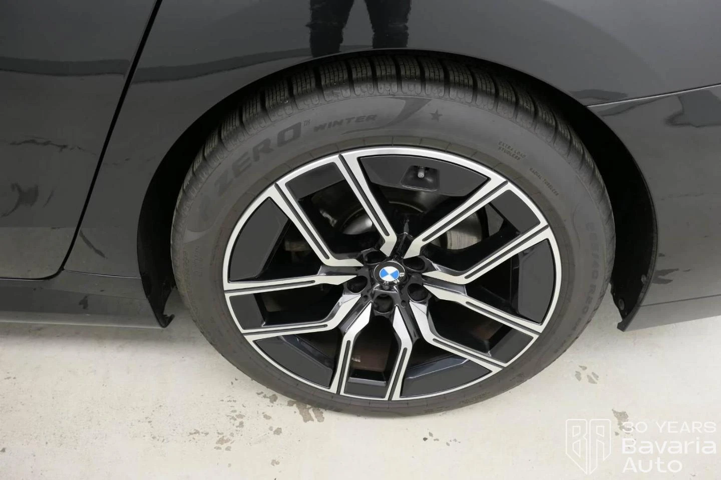 BMW 740 d xDrive M Sport Paket Sportautomatic | Mobile.bg   12