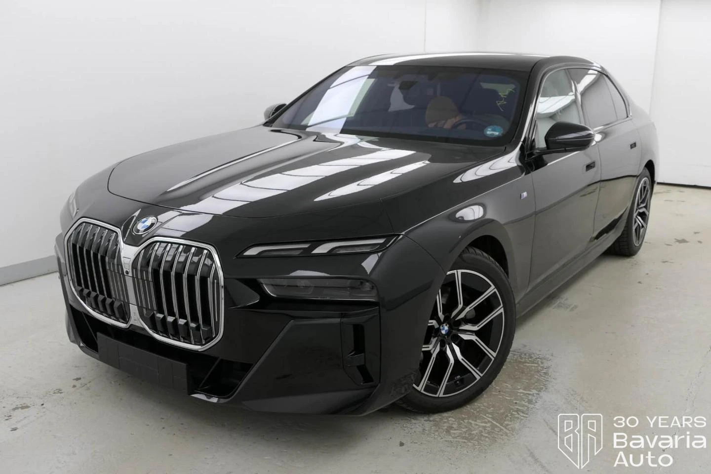 BMW 740 d xDrive M Sport Paket Sportautomatic | Mobile.bg   1