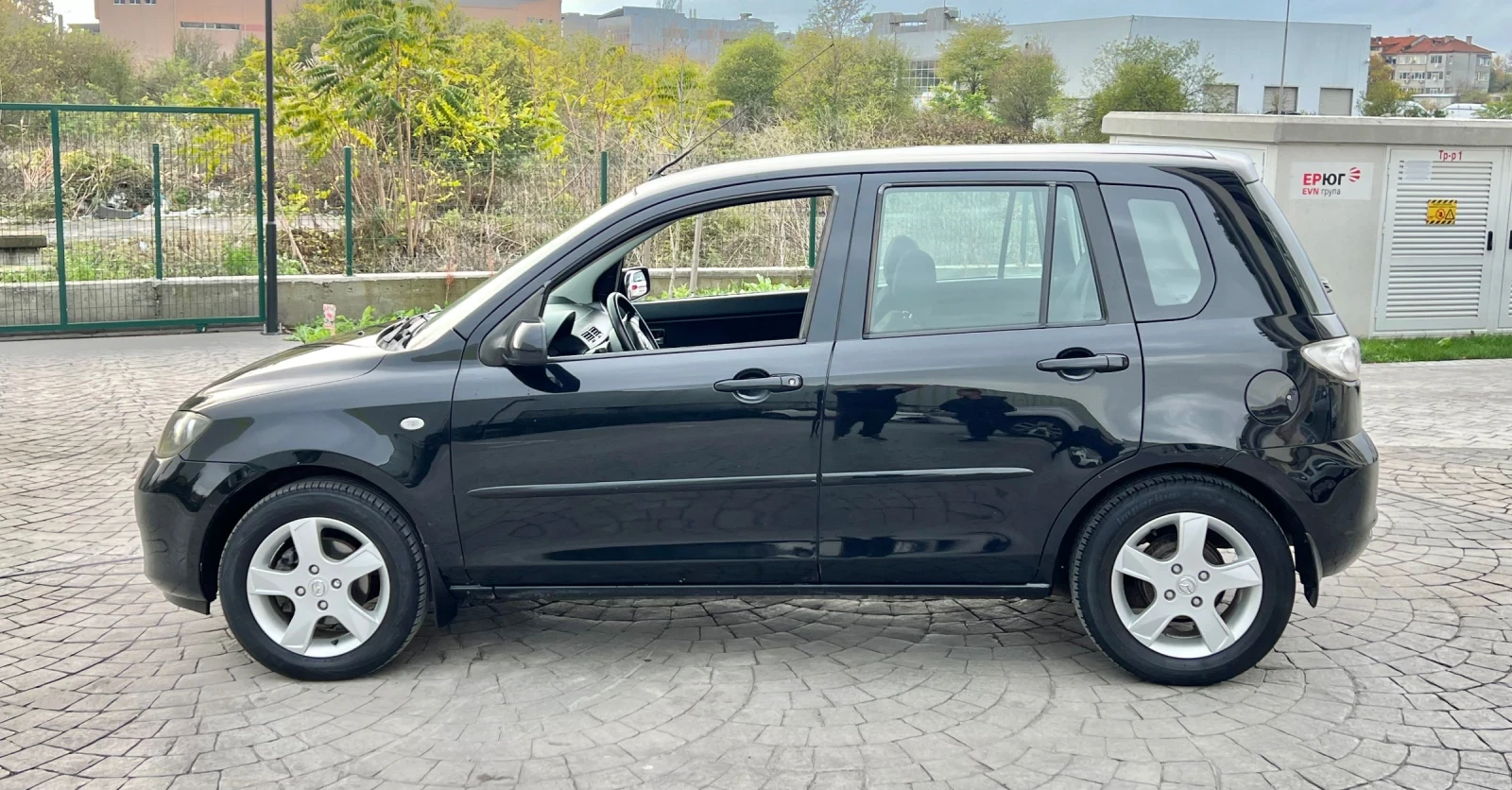 Mazda 2 1.4i 2007  | Mobile.bg   7