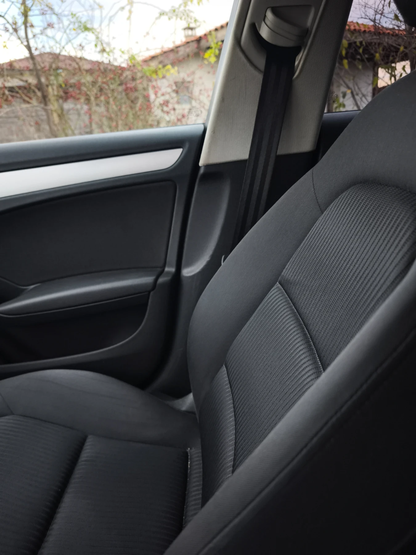 Audi A4 1.8 TFSI  quattro  | Mobile.bg � ����������� 12