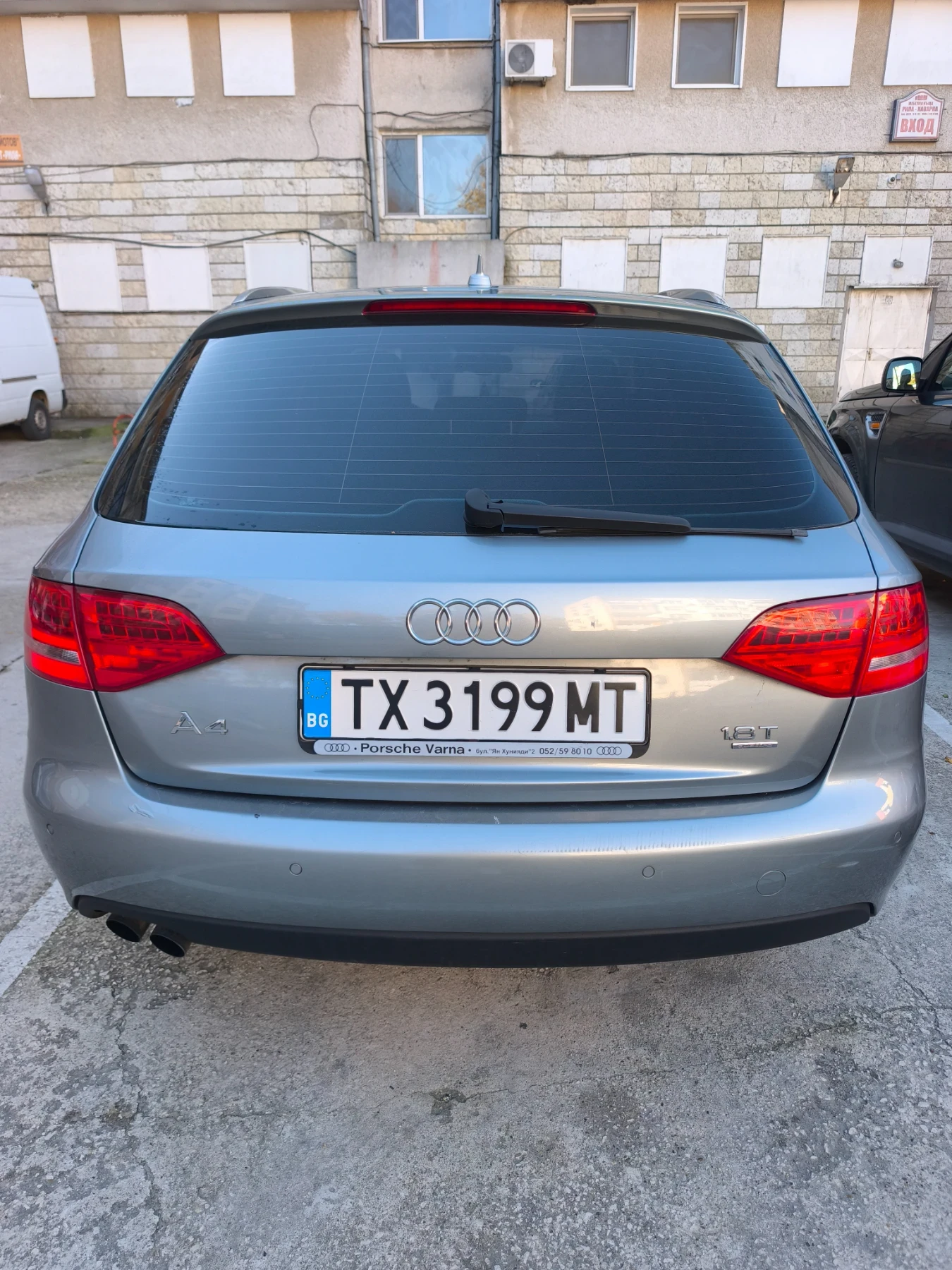 Audi A4 1.8 TFSI  quattro  - изображение 7