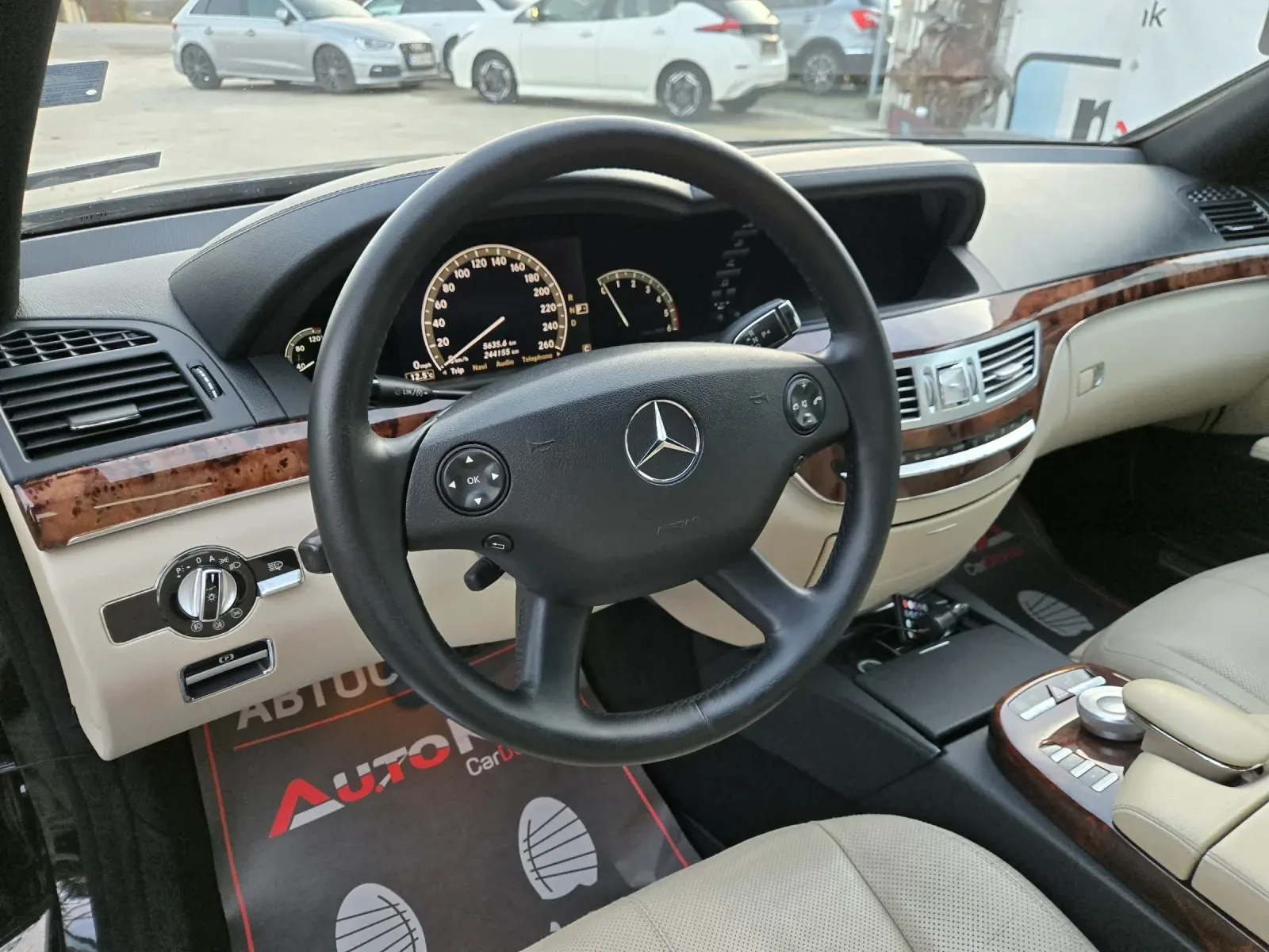 Mercedes-Benz S 320 3.0CDI-235кс= ОБДУХВАНЕ= H&K= NAVI= SOFT CLOSE - изображение 8