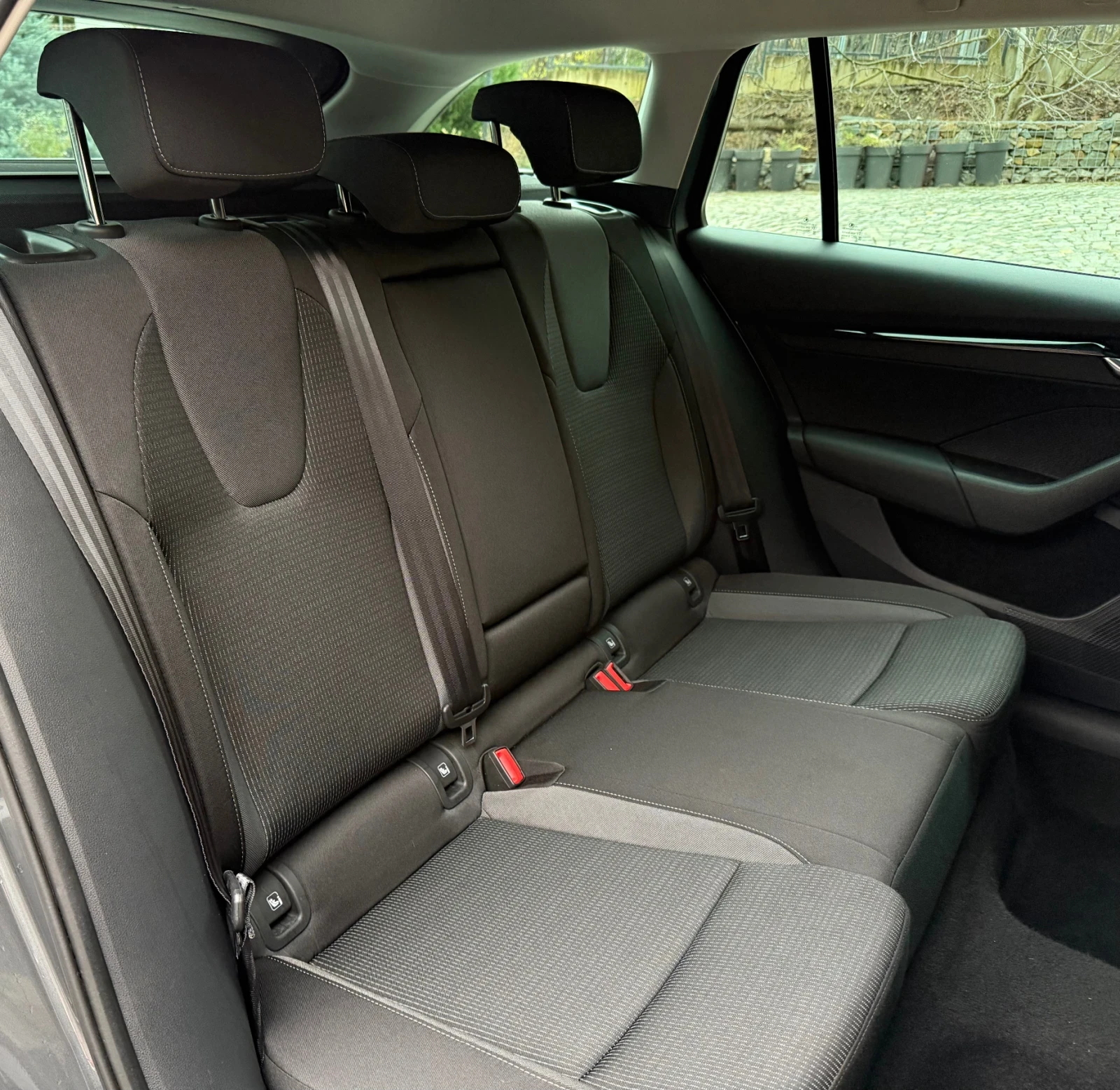 Skoda Octavia 2.0TDI 150kc 2022   | Mobile.bg   13