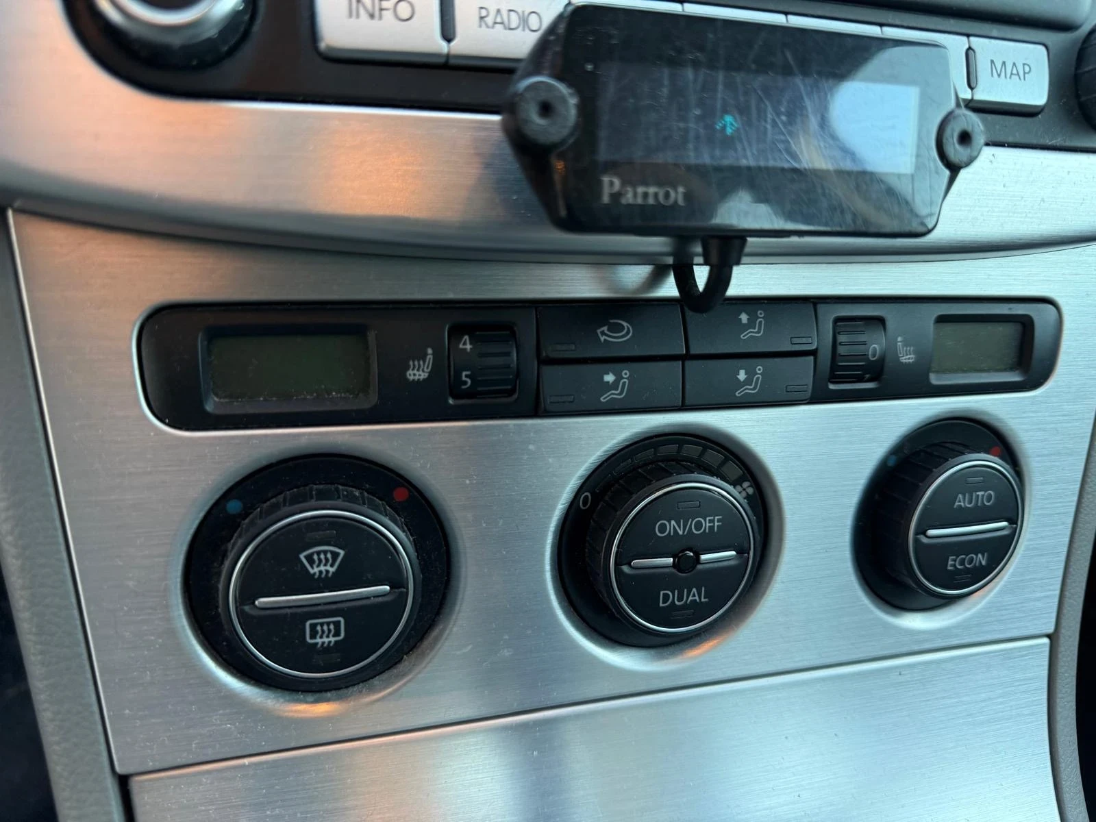 VW Passat 2.0TDI 170kc 6ck Highline 165000km - изображение 10