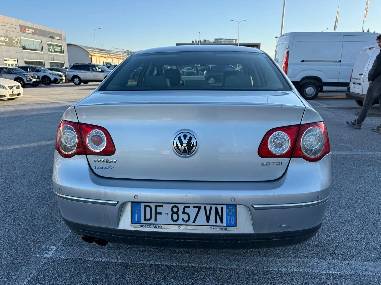 VW Passat 2.0TDI 170kc 6ck Highline 165000km - изображение 5