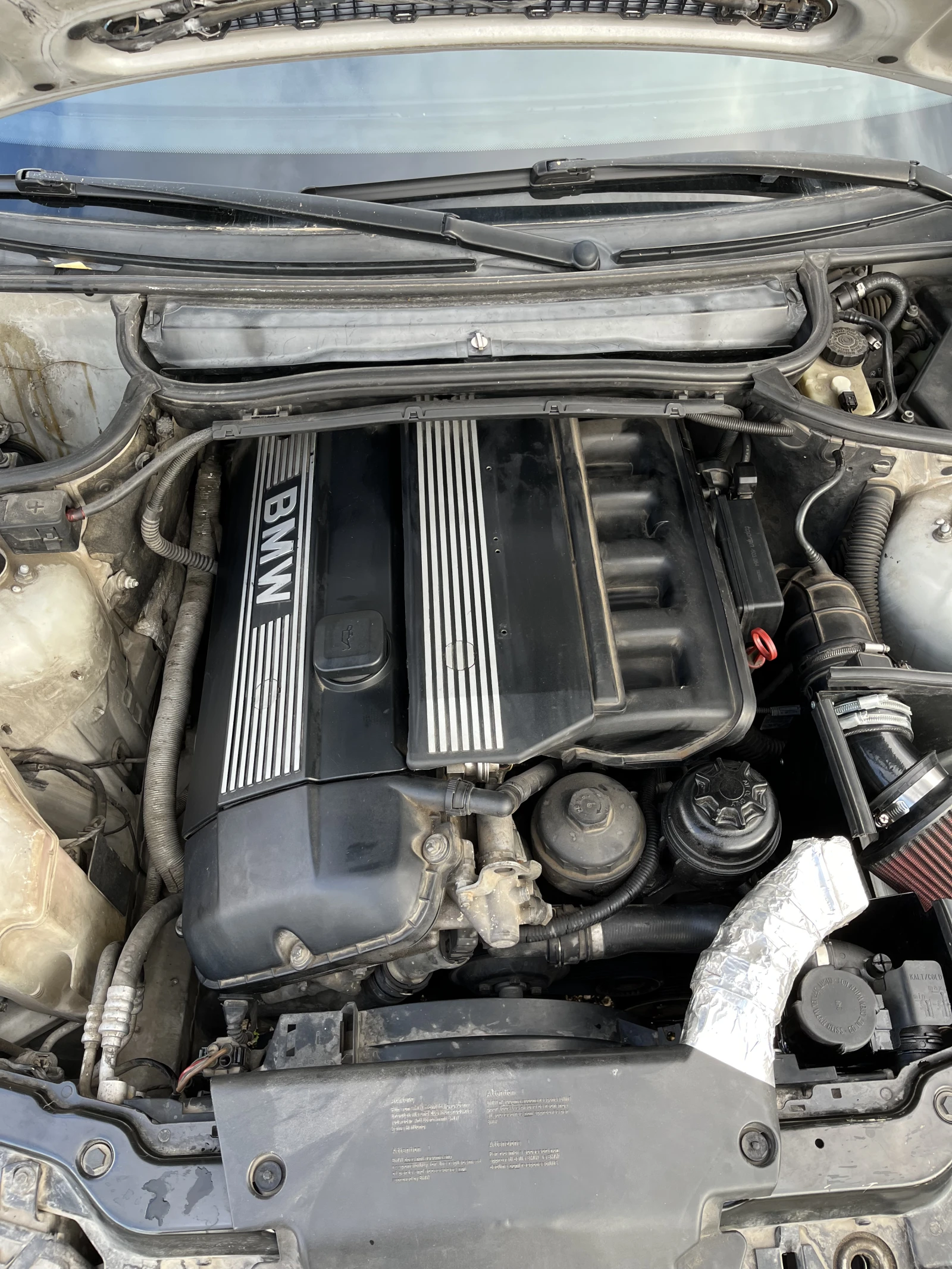 BMW 320 320i - изображение 6