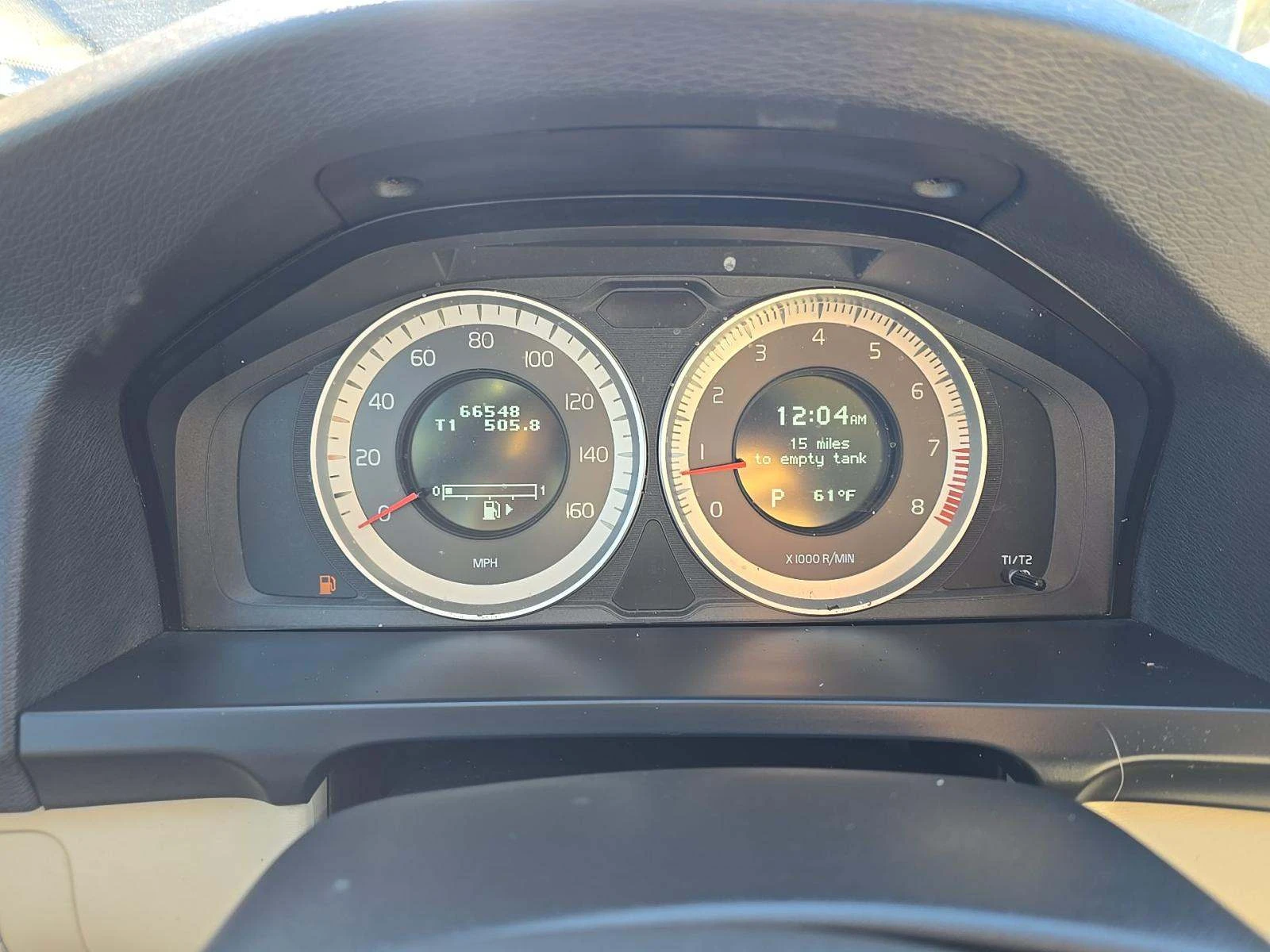 Volvo S60 T5 - изображение 6