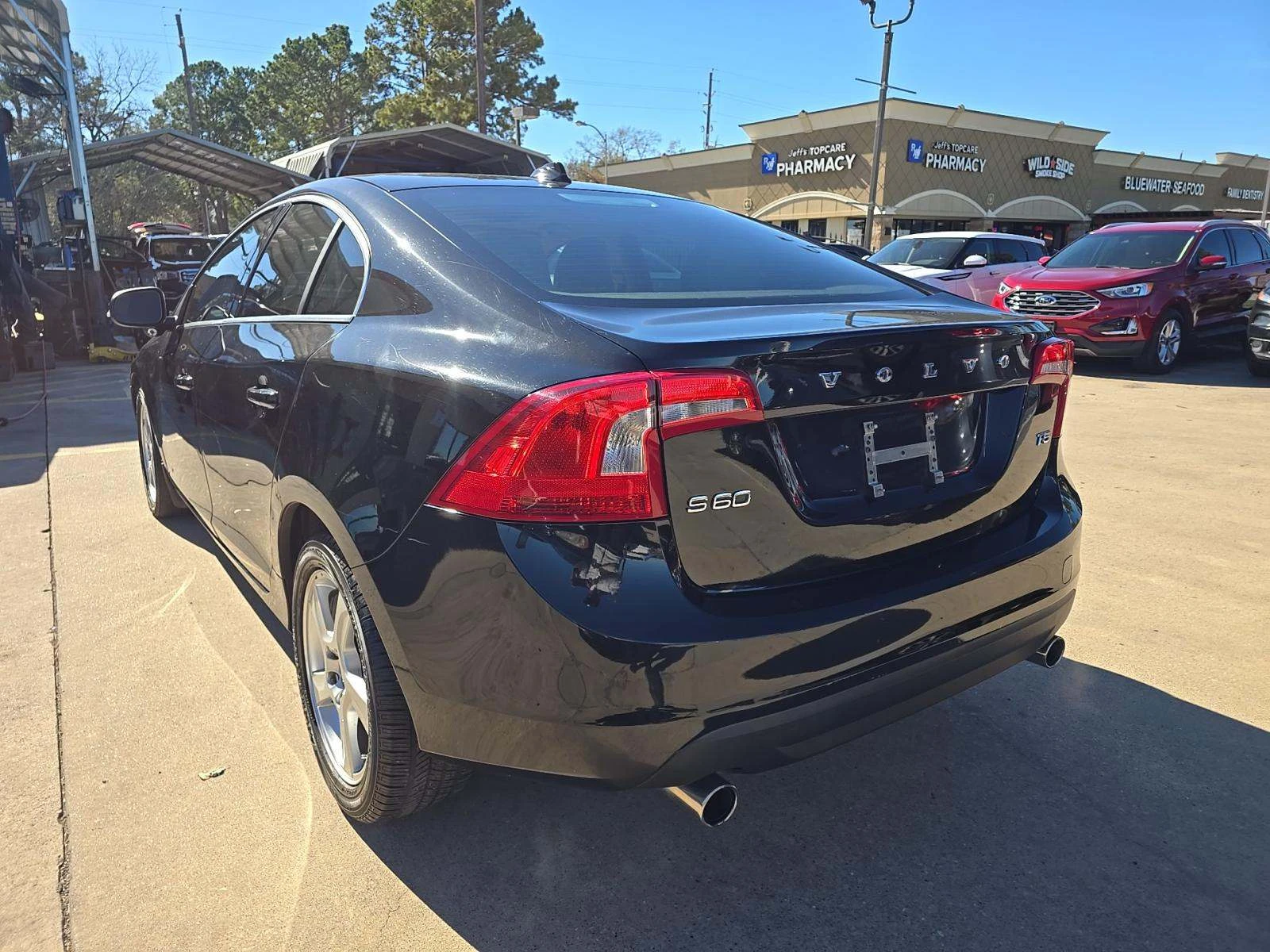 Volvo S60 T5 - изображение 2