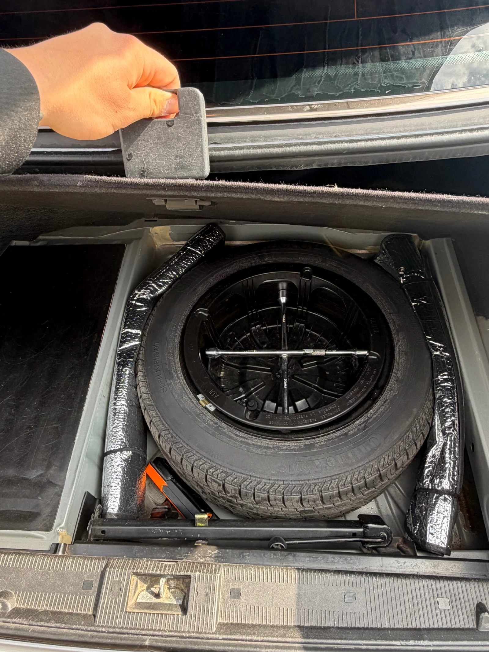 Mercedes-Benz E 270 Е270, снимка 14 - Автомобили и джипове - 53927741