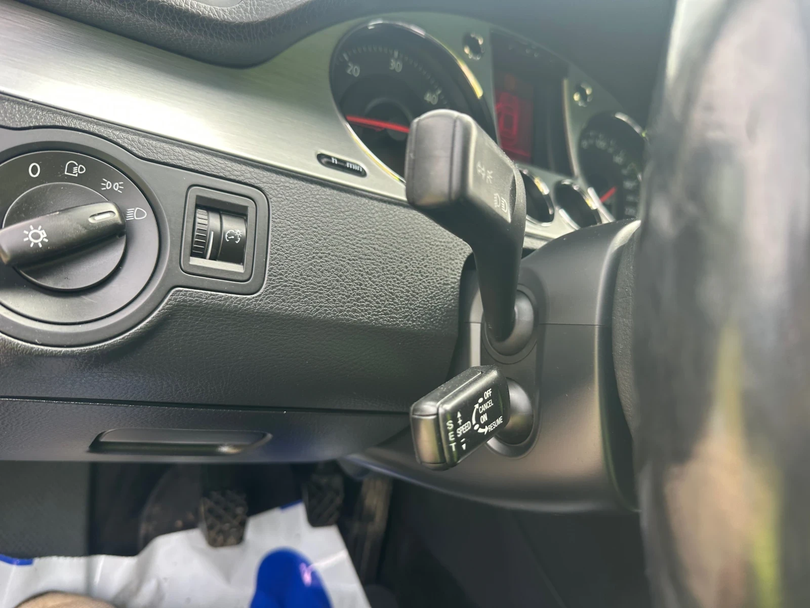 VW Passat 2.0TDI 140ks , снимка 13 - Автомобили и джипове - 54178841