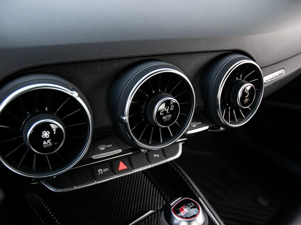 Audi Tt  RS 2.5T quattro AWD, снимка 12 - Автомобили и джипове - 54260543