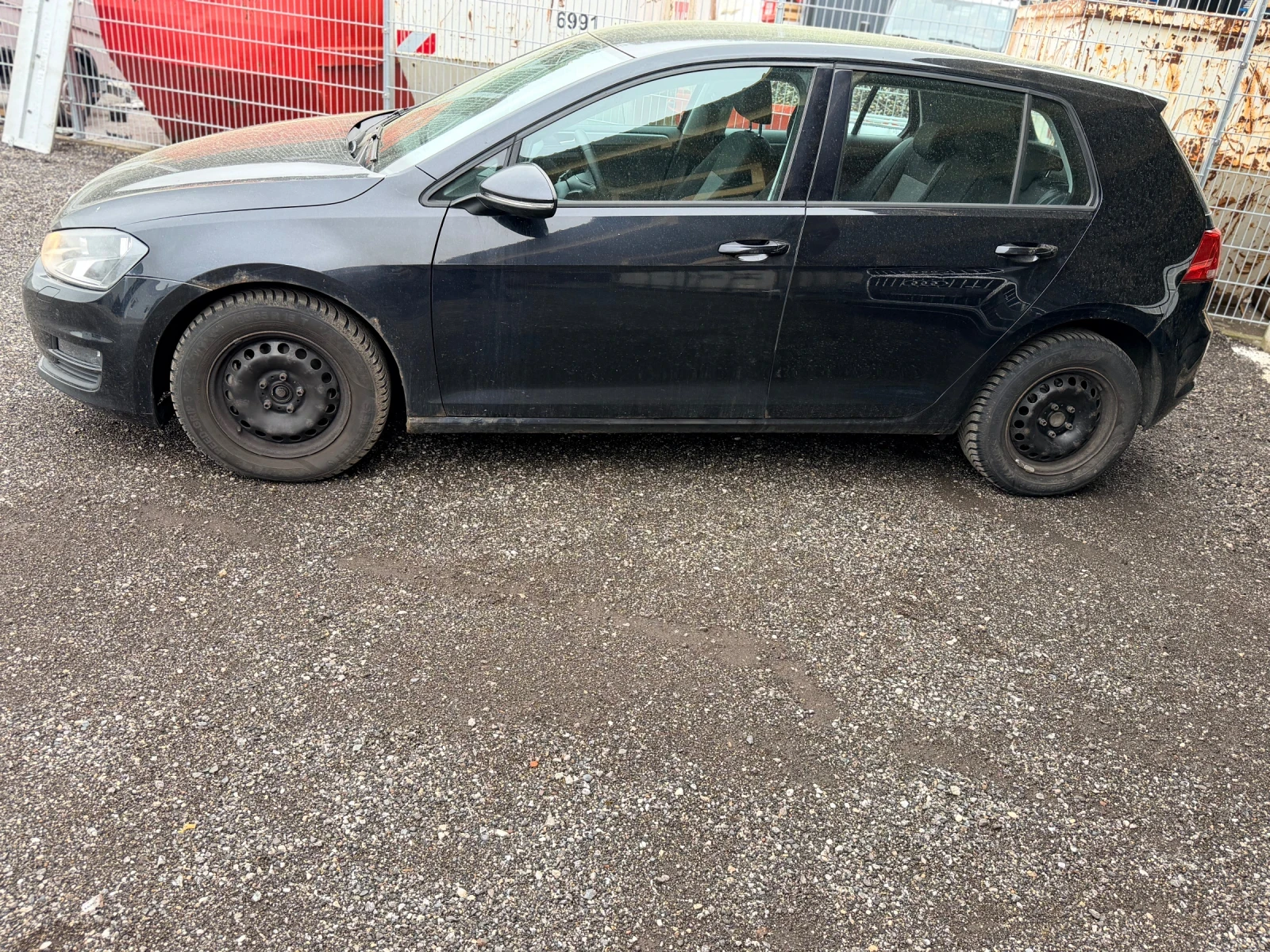 VW Golf 1.6 tdi, снимка 5 - Автомобили и джипове - 54261811