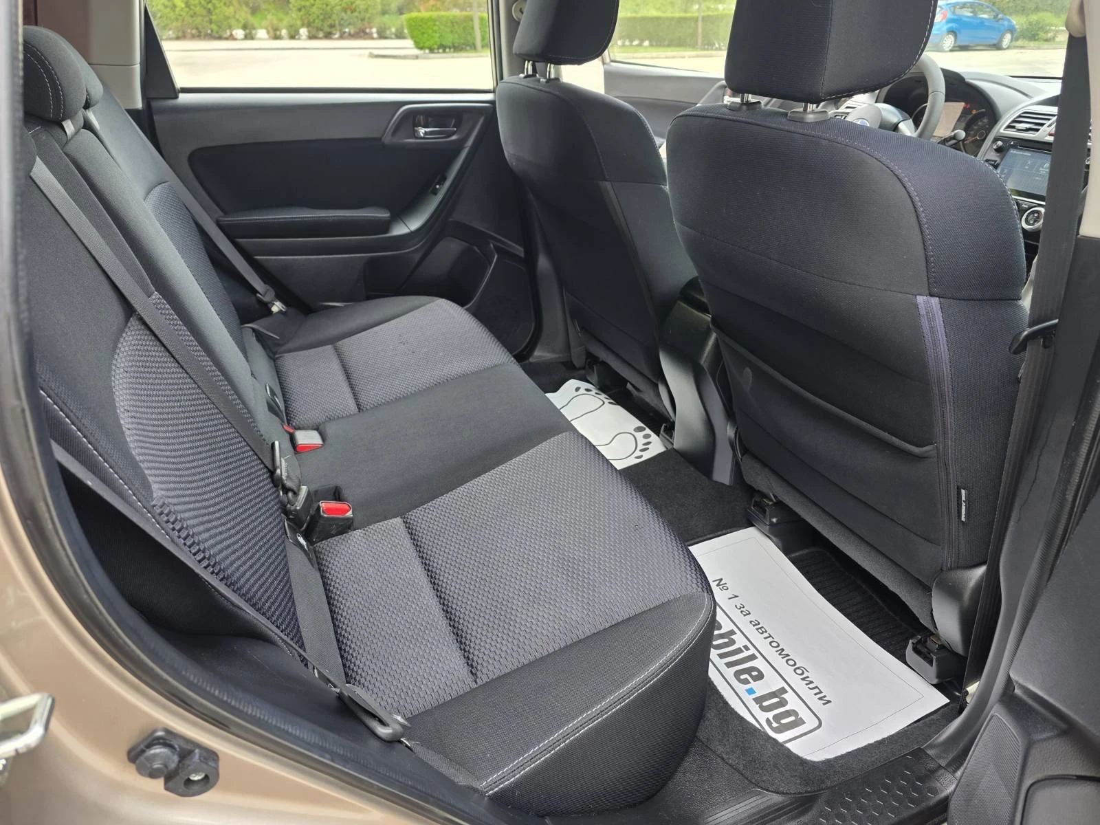 Subaru Forester 2.0!CH!AVTOMAT!4X4!, снимка 16 - Автомобили и джипове - 54429038