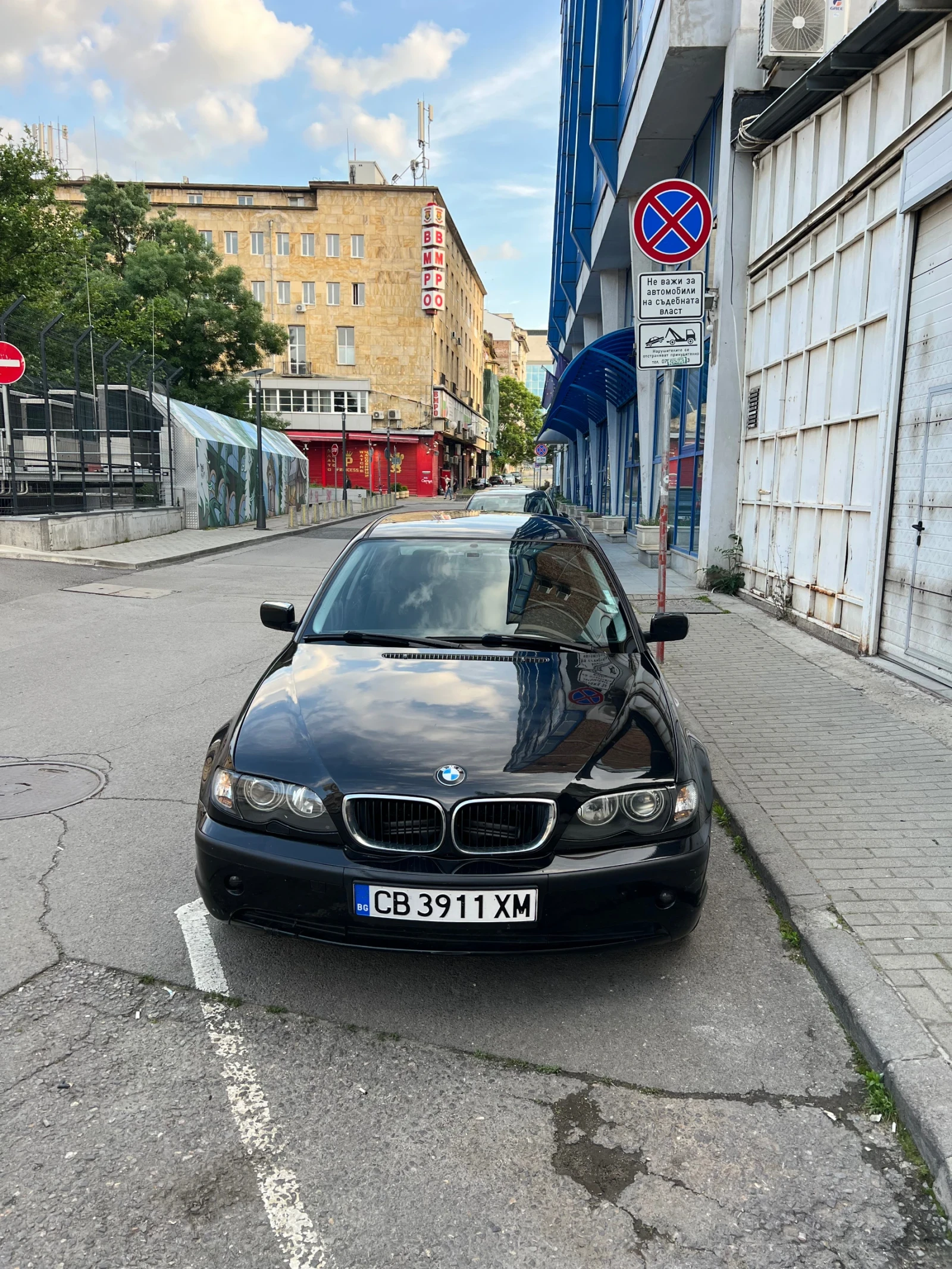 BMW 320 Втори фейс/6 скорости, снимка 3 - Автомобили и джипове - 54794532