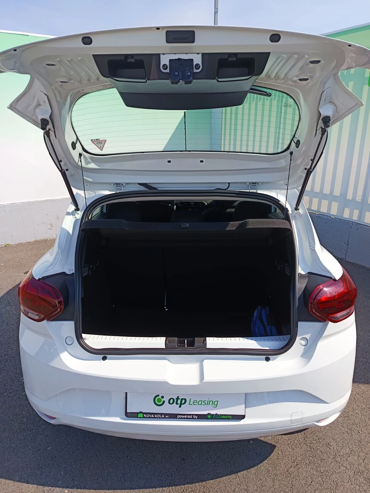 Dacia Sandero 1.0 ECO-G 91 к.с. LPG, снимка 10 - Автомобили и джипове - 54854270
