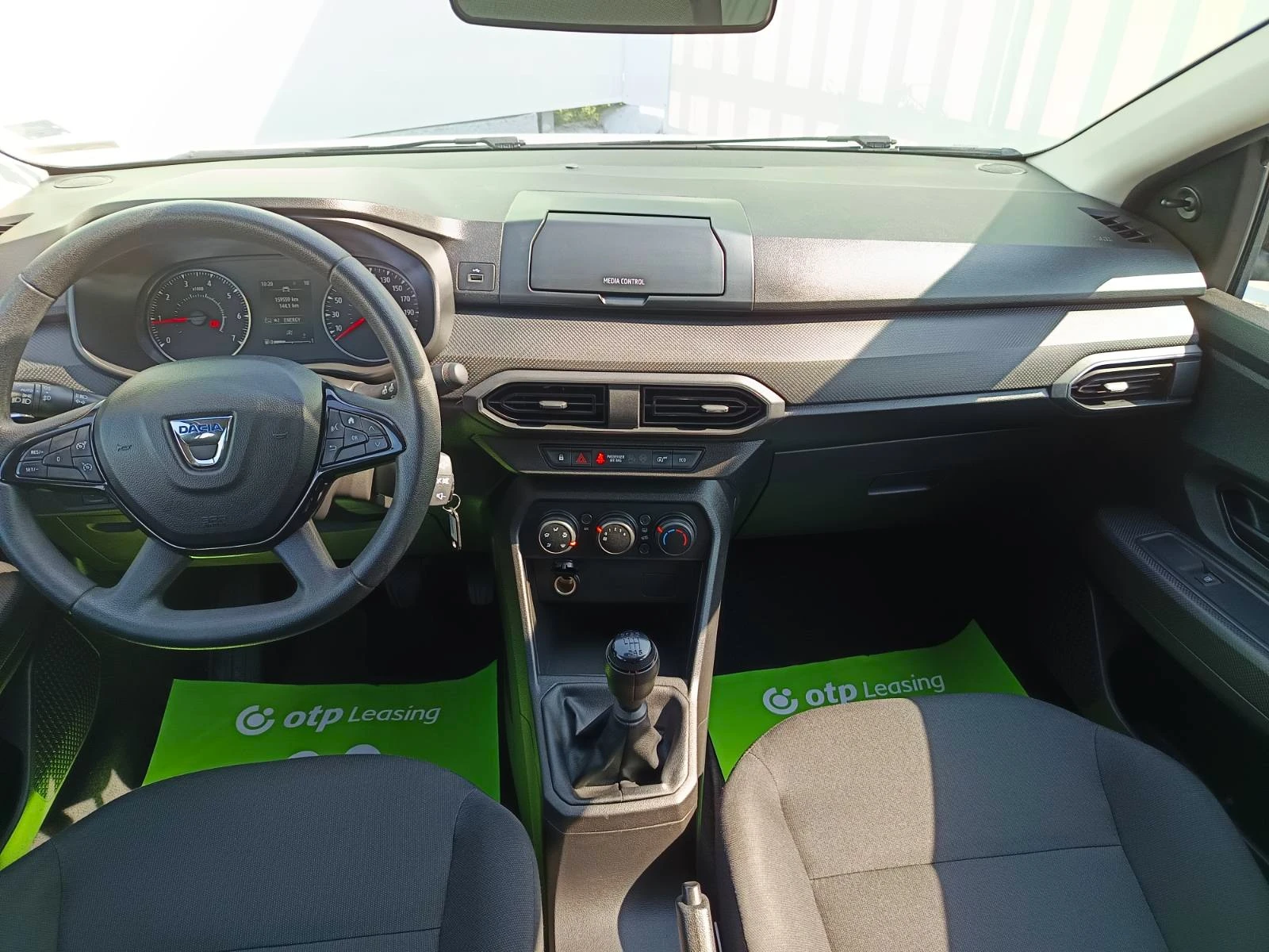 Dacia Sandero 1.0 ECO-G 91 к.с. LPG, снимка 8 - Автомобили и джипове - 54854270