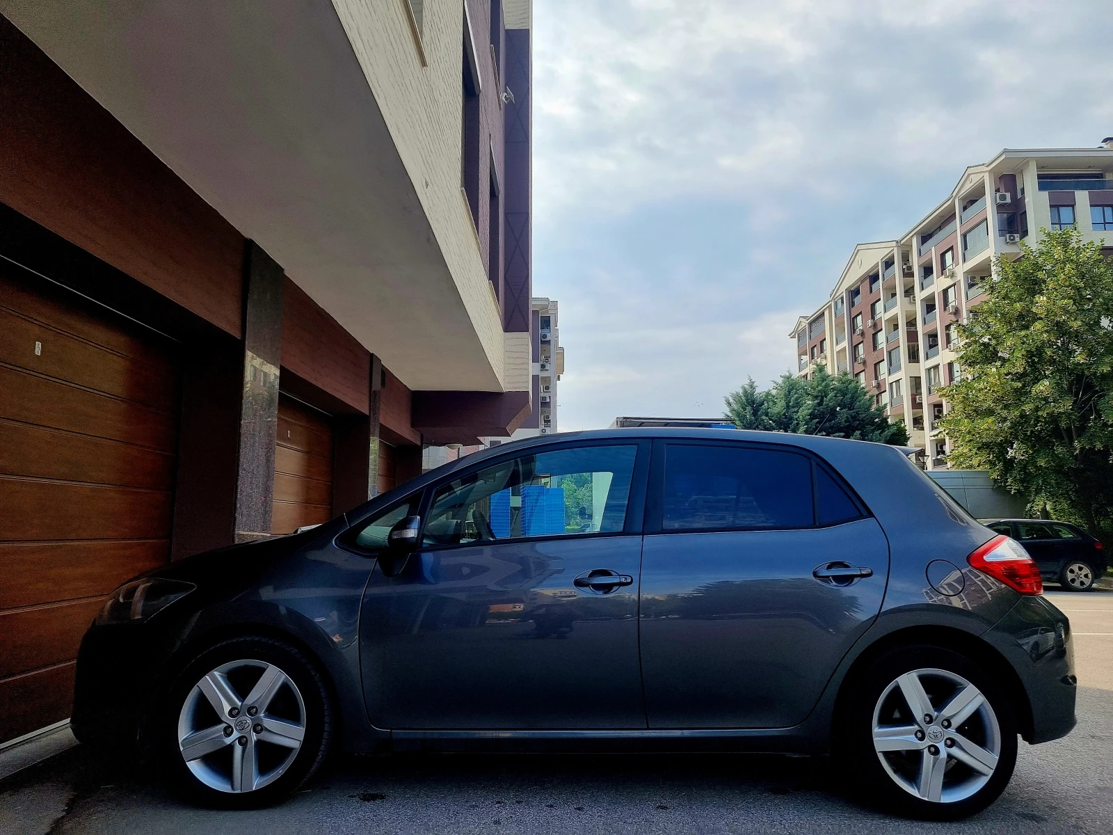 Toyota Auris * 1.6* 132PS*  | Mobile.bg � ����������� 9