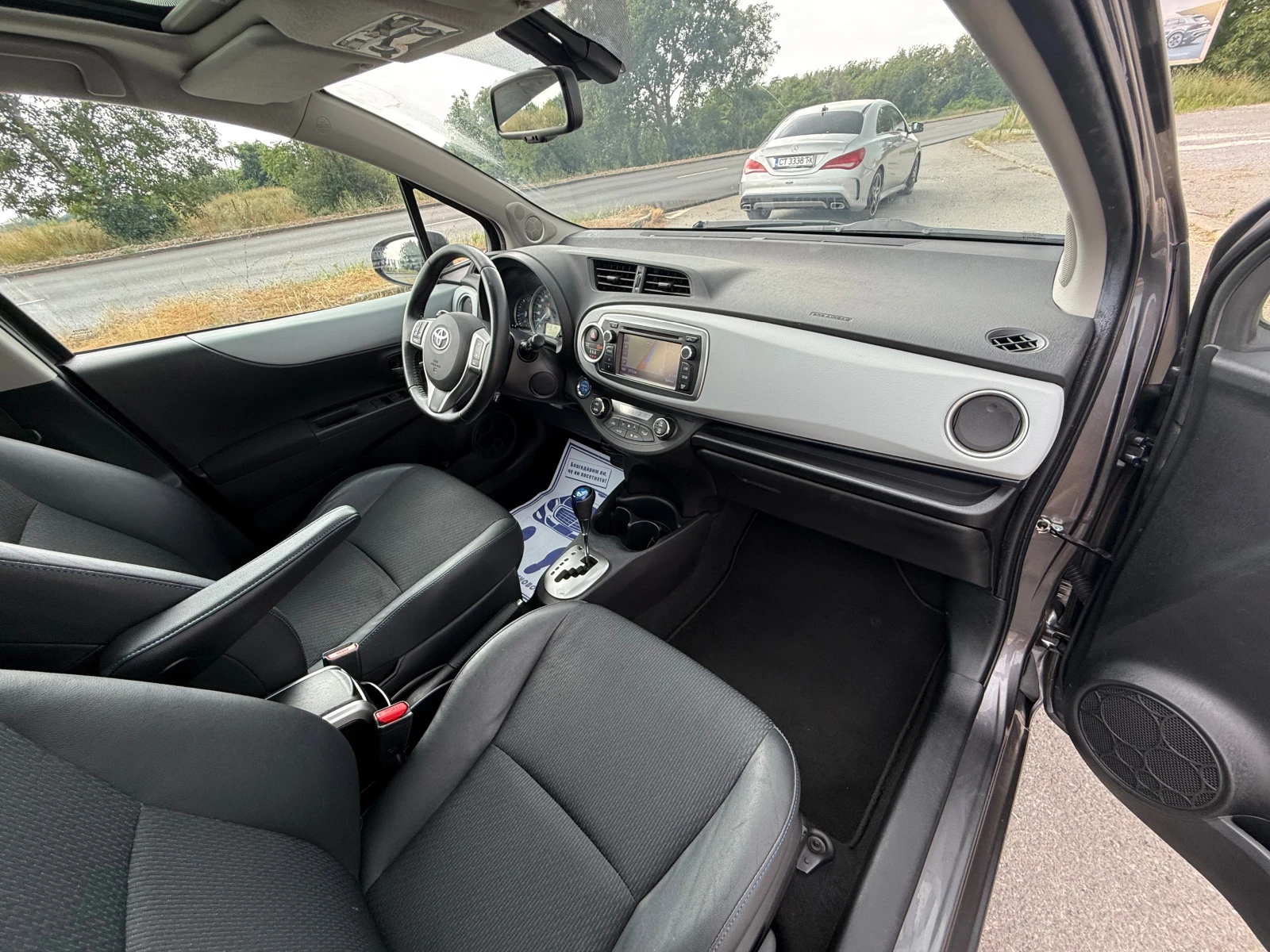 Toyota Yaris LINEA SOL ШВЕЙЦАРИЯ, снимка 10 - Автомобили и джипове - 55387974