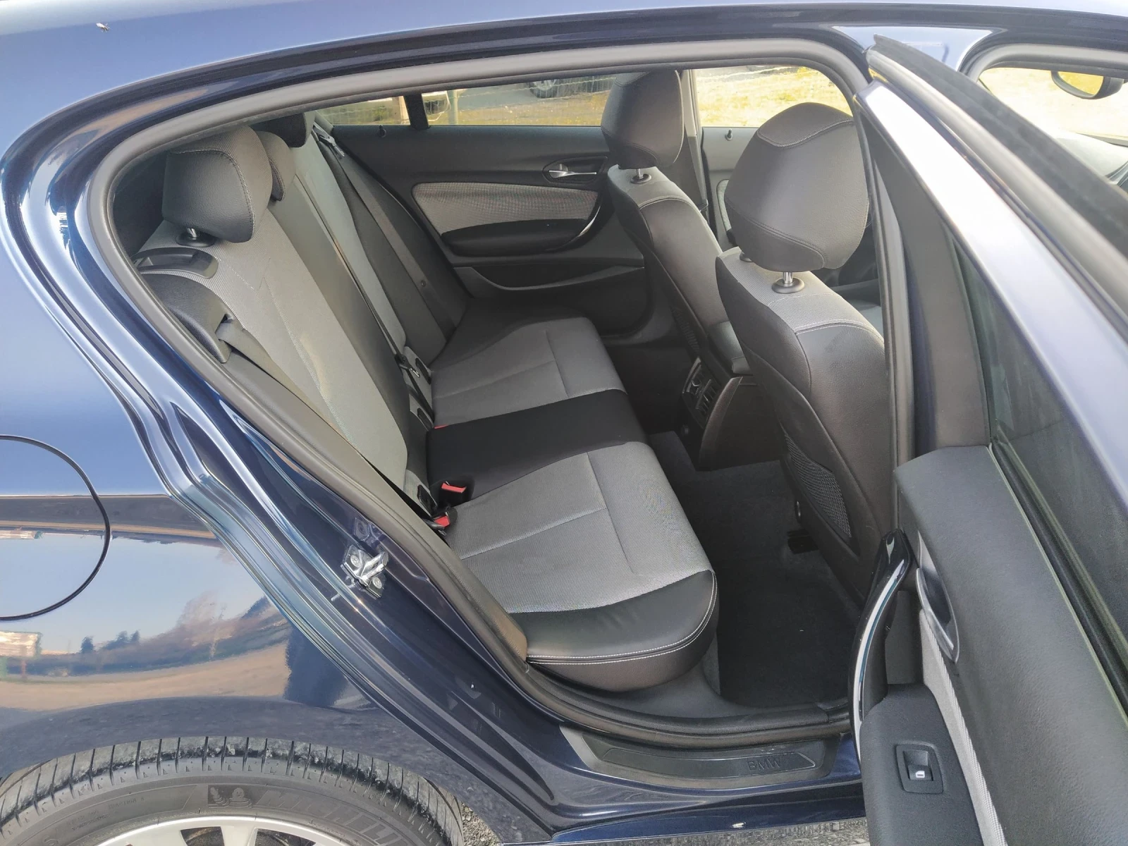 BMW 114 1.6 D Navi , снимка 10 - Автомобили и джипове - 55391838