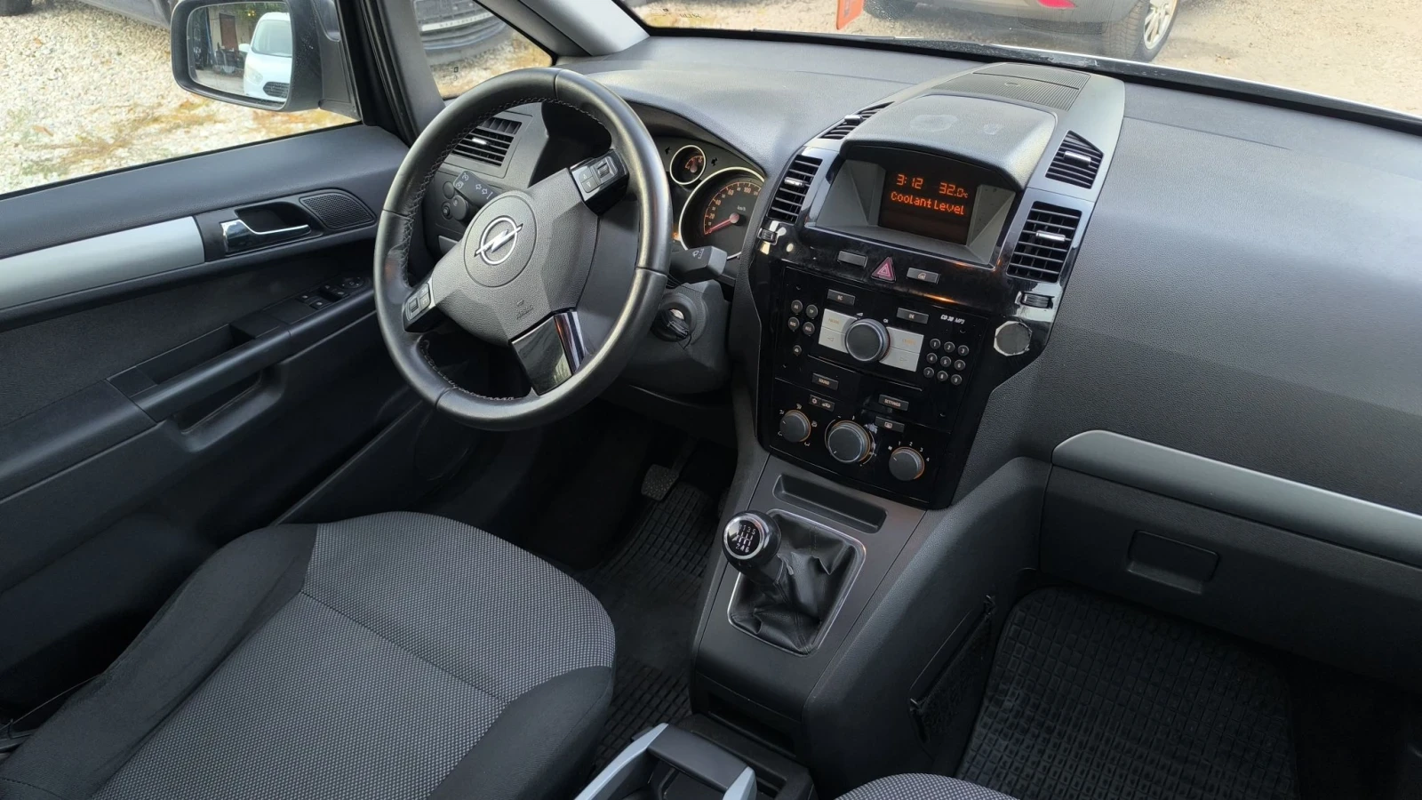 Opel Zafira 1.7d 6sk.7m., снимка 9 - Автомобили и джипове - 55742978