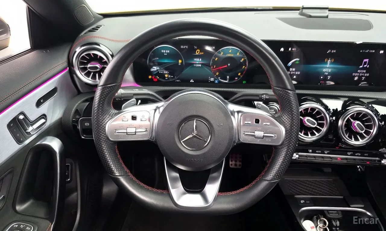 Mercedes-Benz CLA 250  4MATIC | AMG ВИЗИЯ | ПАНОРАМА | КАМЕРА | LED, снимка 8 - Автомобили и джипове - 55942353
