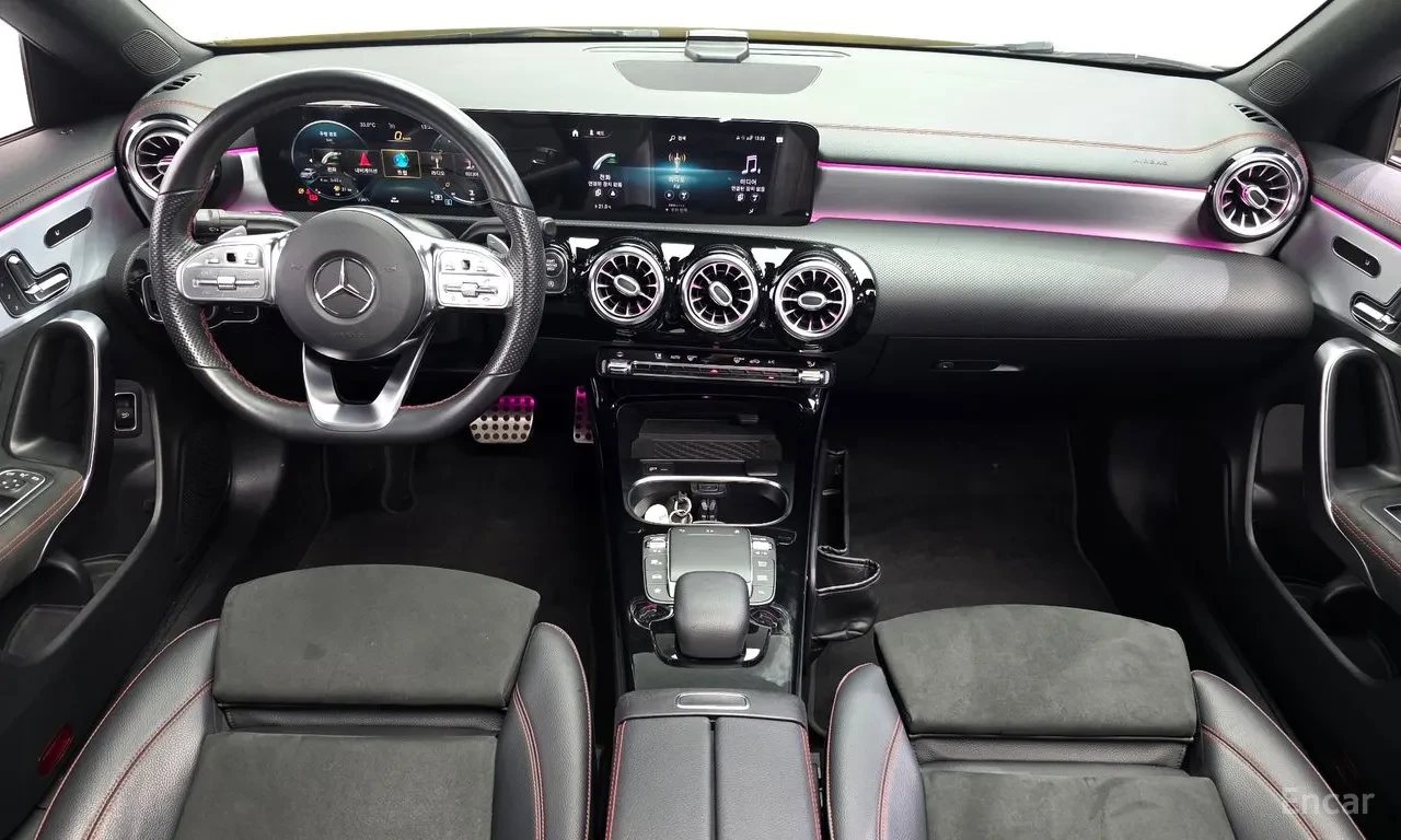 Mercedes-Benz CLA 250  4MATIC | AMG ВИЗИЯ | ПАНОРАМА | КАМЕРА | LED, снимка 7 - Автомобили и джипове - 55942353