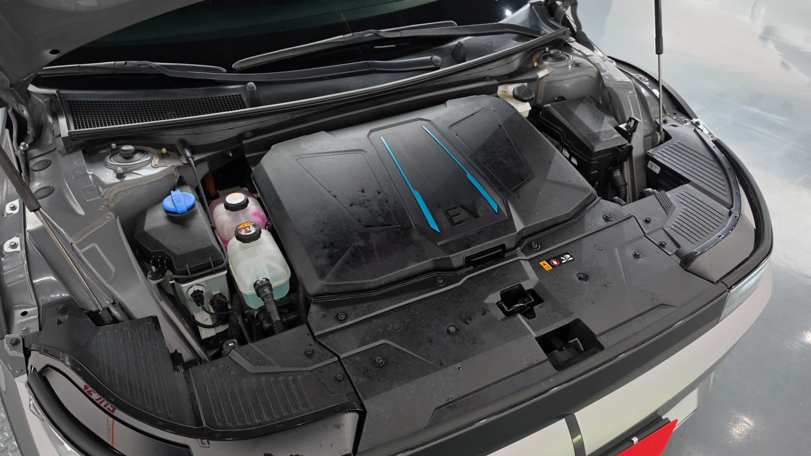 Hyundai Ioniq 5 Long Range * AWD* Крайна Цена* , снимка 14 - Автомобили и джипове - 56303495