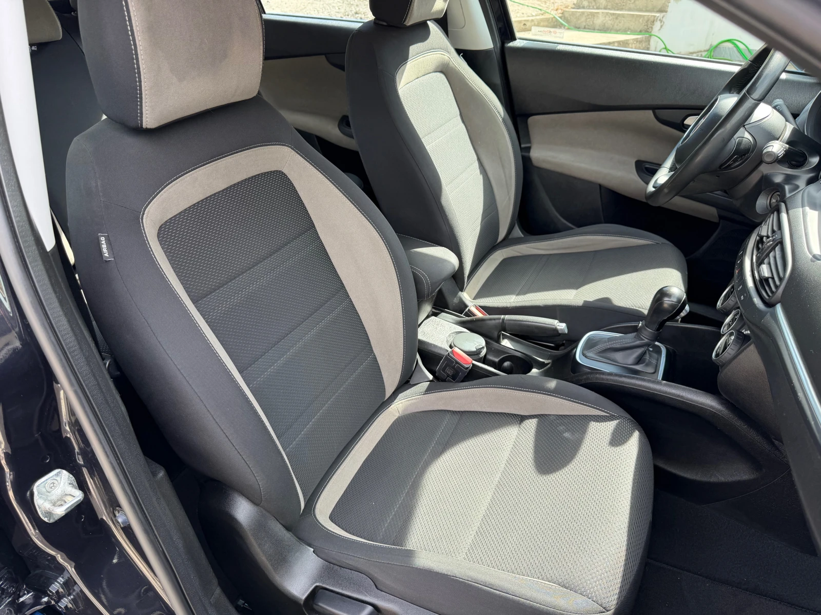 Fiat Tipo 1.6M-Jet Автомат., снимка 11 - Автомобили и джипове - 56328369
