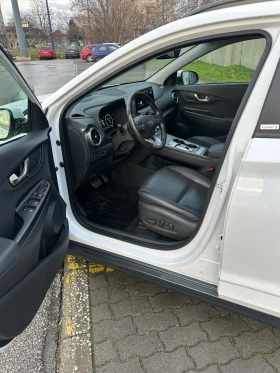 Hyundai Kona 64Kw/Premium-Full/21г./Hyundai сертификат SOH-100%, снимка 9